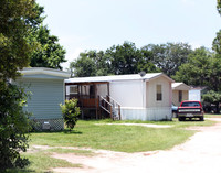 2047 Bridal Rd in Fernandina Beach, FL - Building Photo - Building Photo