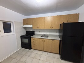 108 Lappin Av in Toronto, ON - Building Photo