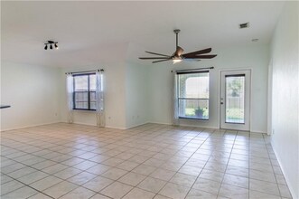 16049 Treebine Dr in Corpus Christi, TX - Building Photo - Building Photo