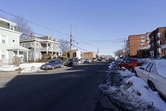 234 Gregory Ave in Passaic, NJ - Building Photo - Building Photo