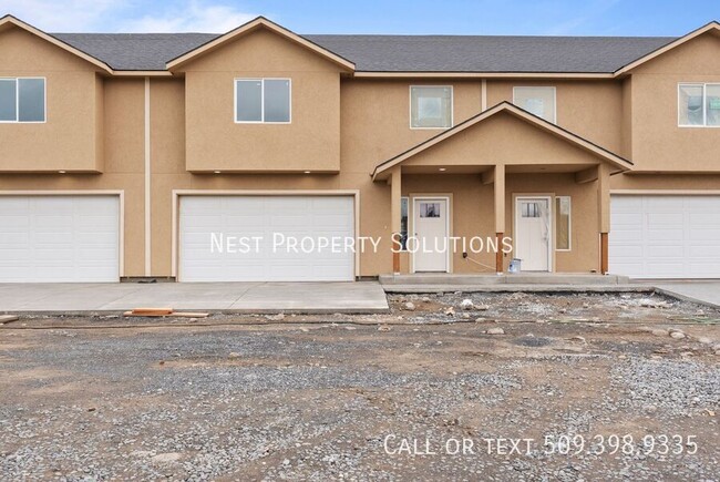 7622 McDougall - in Moses Lake, WA - Foto de edificio - Building Photo