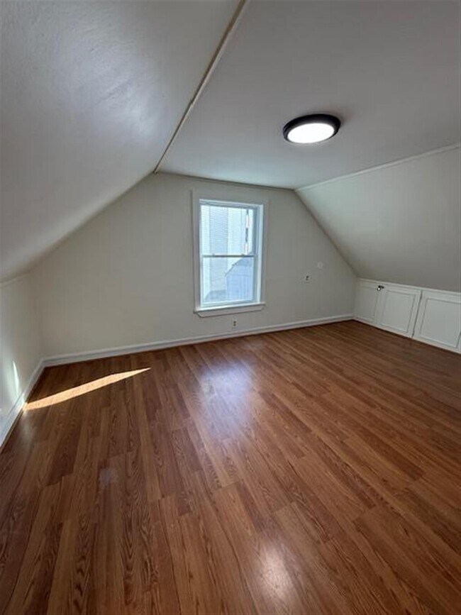 35 Church St, Unit 2 in Somerville, MA - Building Photo - Building Photo