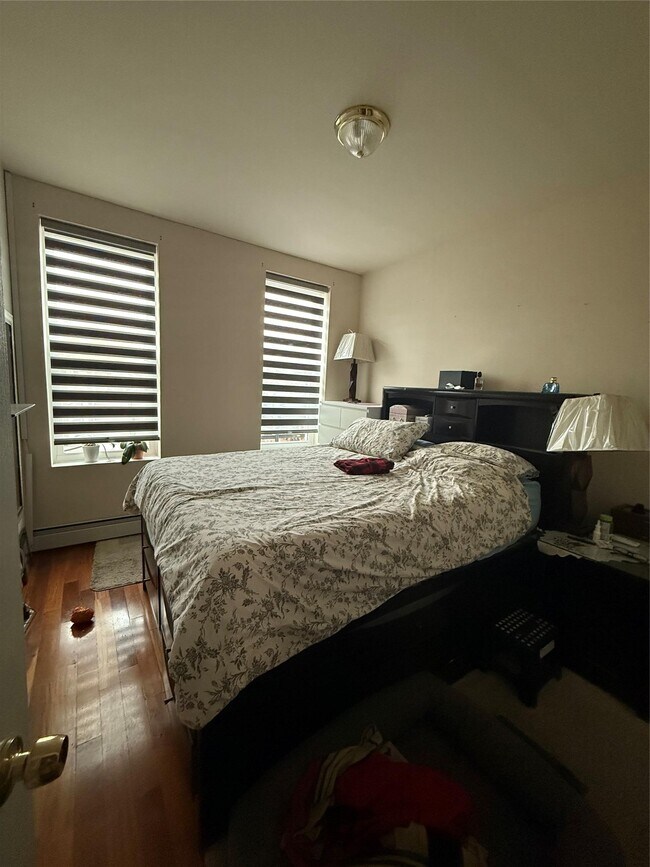 181 Hale Ave in Brooklyn, NY - Building Photo - Building Photo