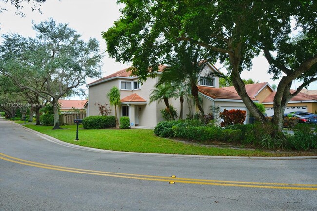 10001 NW 2nd St in Plantation, FL - Building Photo - Building Photo