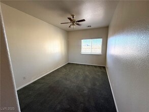 1050 Gee St in Pahrump, NV - Building Photo - Building Photo
