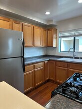 4370 Troost Ave, Unit 202 Studio City in Studio City, CA - Foto de edificio - Building Photo