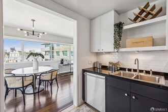 1388 Gough St, Unit 1001 in San Francisco, CA - Building Photo - Building Photo