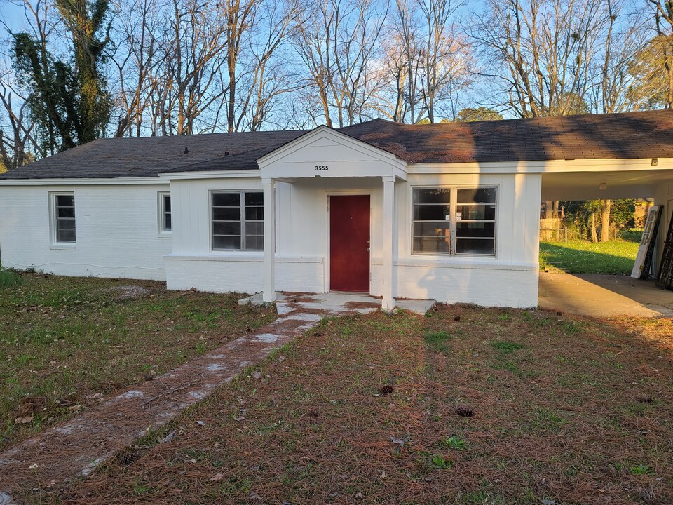 3555 Berkley Dr in Montgomery, AL - Building Photo