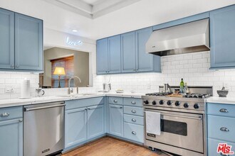 824 S Amherst Ave in Los Angeles, CA - Building Photo - Building Photo