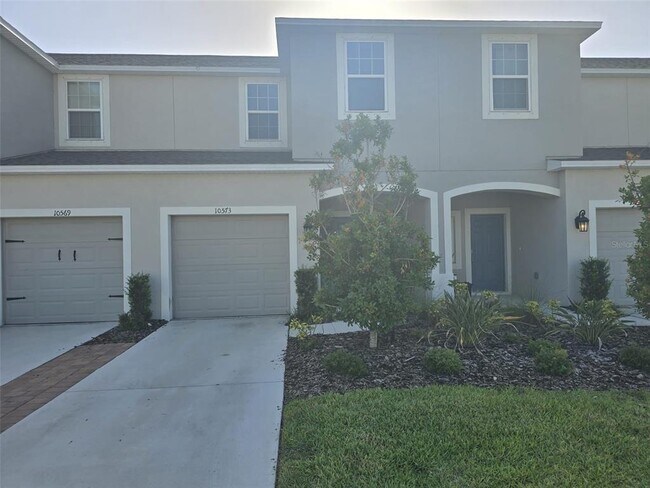 property at 10573 Oakside Dr