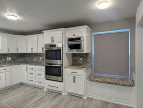 804 Cartwright Dr in Noble, OK - Building Photo - Building Photo