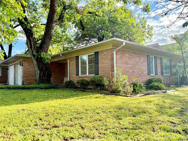 1510 Westwood Dr in Irving, TX - Building Photo - Building Photo