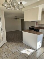 37413 Norwich Dr in Palmdale, CA - Building Photo