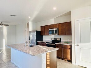 106 Pummelo Pl in Fort Pierce, FL - Building Photo - Building Photo