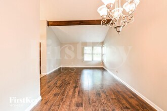 5351 Pine Cliff Dr in Houston, TX - Building Photo - Building Photo