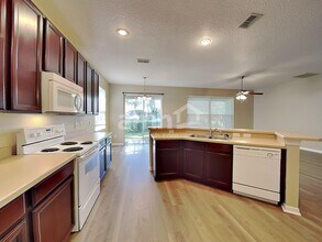 508 Azalea Bloom Dr in Apopka, FL - Building Photo - Building Photo