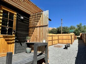 3354 W Kiowa St in Colorado Springs, CO - Building Photo