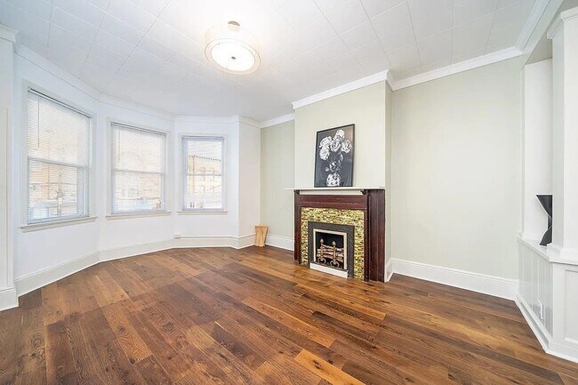 property at 2507 Palisade Ave