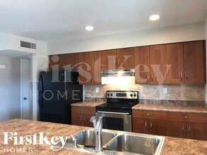 1021 E Millett Ave in Mesa, AZ - Building Photo - Building Photo