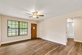 7924 Renoir Dr in Jacksonville, FL - Building Photo - Building Photo