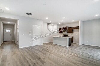 6345 Darby Plns St in Columbus, OH - Foto de edificio - Building Photo
