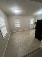 416-418 Waterbury Dr in Lawrenceville, GA - Building Photo - Building Photo