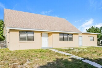 4307 Brooks Ave in West Palm Beach, FL - Building Photo - Building Photo