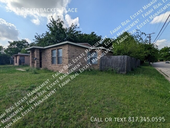 5541 Rickenbacker Pl in Fort Worth, TX - Building Photo - Building Photo