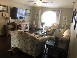 554 Kilimanjaro Dr in Kissimmee, FL - Building Photo - Building Photo