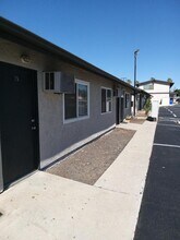 3855 Stobbs Way in Riverside, CA - Building Photo - Building Photo