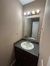 2727 Stonecrop Road in Huntertown, IN - Foto de edificio - Building Photo