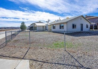 3249 White Ave in Clifton, CO - Building Photo - Building Photo