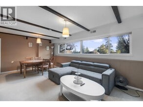 2528 Belloc St in North Vancouver, BC - Building Photo - Building Photo