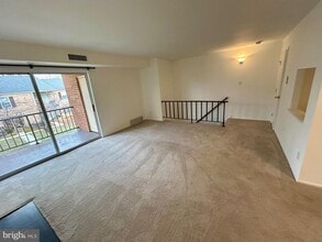 1027 N Valley Forge Rd in Devon, PA - Building Photo - Building Photo