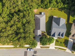 2566 Halleck Ln in Tallahassee, FL - Building Photo - Building Photo