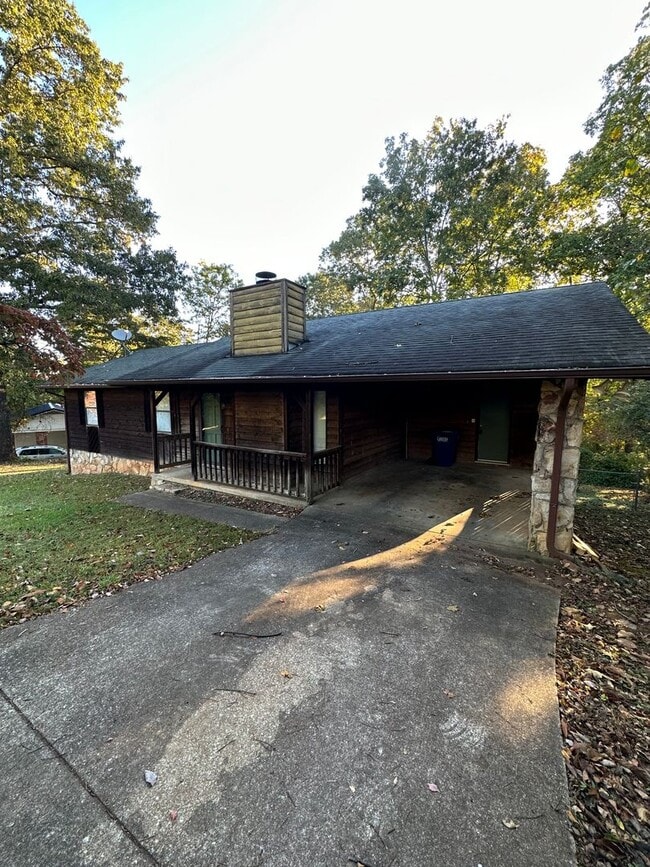 5013 Buggy Ln in Anniston, AL - Building Photo - Building Photo