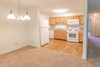 Woodholme Manor Apartments in Baltimore, MD - Building Photo - Building Photo