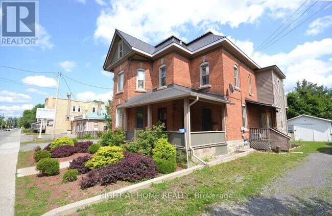 5508 Osgoode Main St in Ottawa, ON - Building Photo - Building Photo
