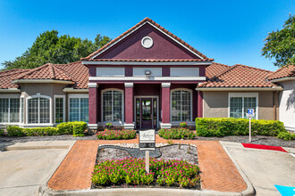 Auberry at Twin Creeks in Allen, TX - Building Photo - Building Photo