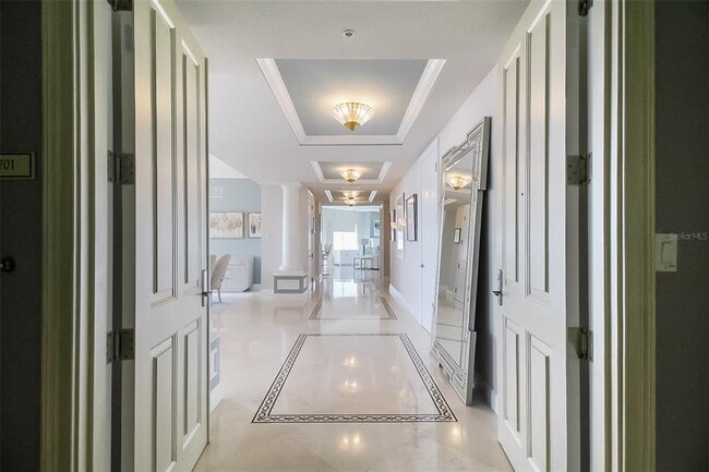 1300 Benjamin Franklin Dr in Sarasota, FL - Building Photo - Building Photo