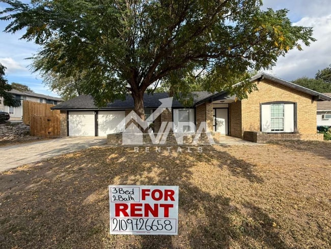 5614 E Rolling Ridge Dr in San Antonio, TX - Building Photo - Building Photo