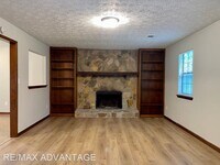 977 Leeward Ln photo'