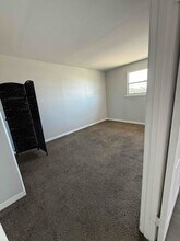 2440 25th St N in St. Petersburg, FL - Building Photo - Building Photo