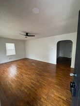 209 N Maple Ave in Excelsior Springs, MO - Building Photo - Building Photo