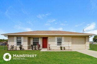150 Madera Dr in Winter Haven, FL - Building Photo