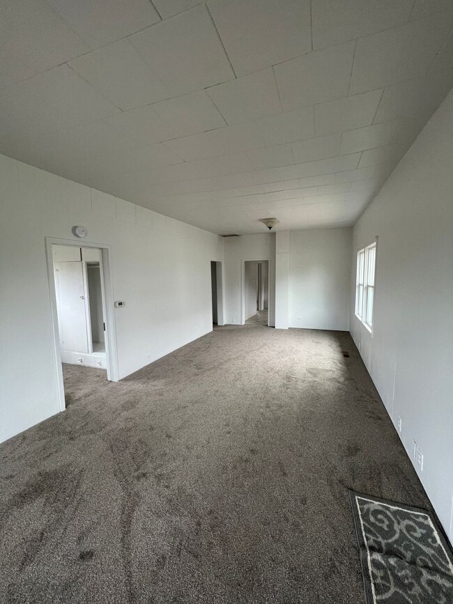 718 N 10th St in Klamath Falls, OR - Building Photo - Building Photo