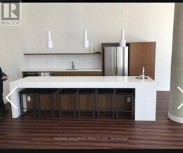 160 Flemington Rd in Toronto, ON - Building Photo - Building Photo