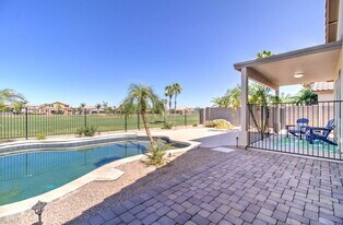 1000 S Roanoke St in Gilbert, AZ - Building Photo