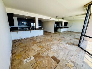 1750 Ocean in Long Beach, CA - Building Photo - Building Photo
