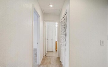8819 W Peace Treaty Ave in Las Vegas, NV - Building Photo - Building Photo